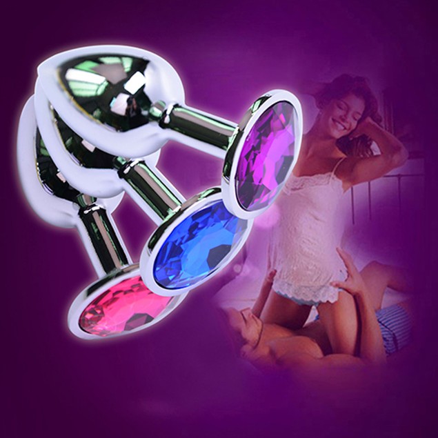 Анальное веселье с секс игрушками Анальное веселье с секс игрушками